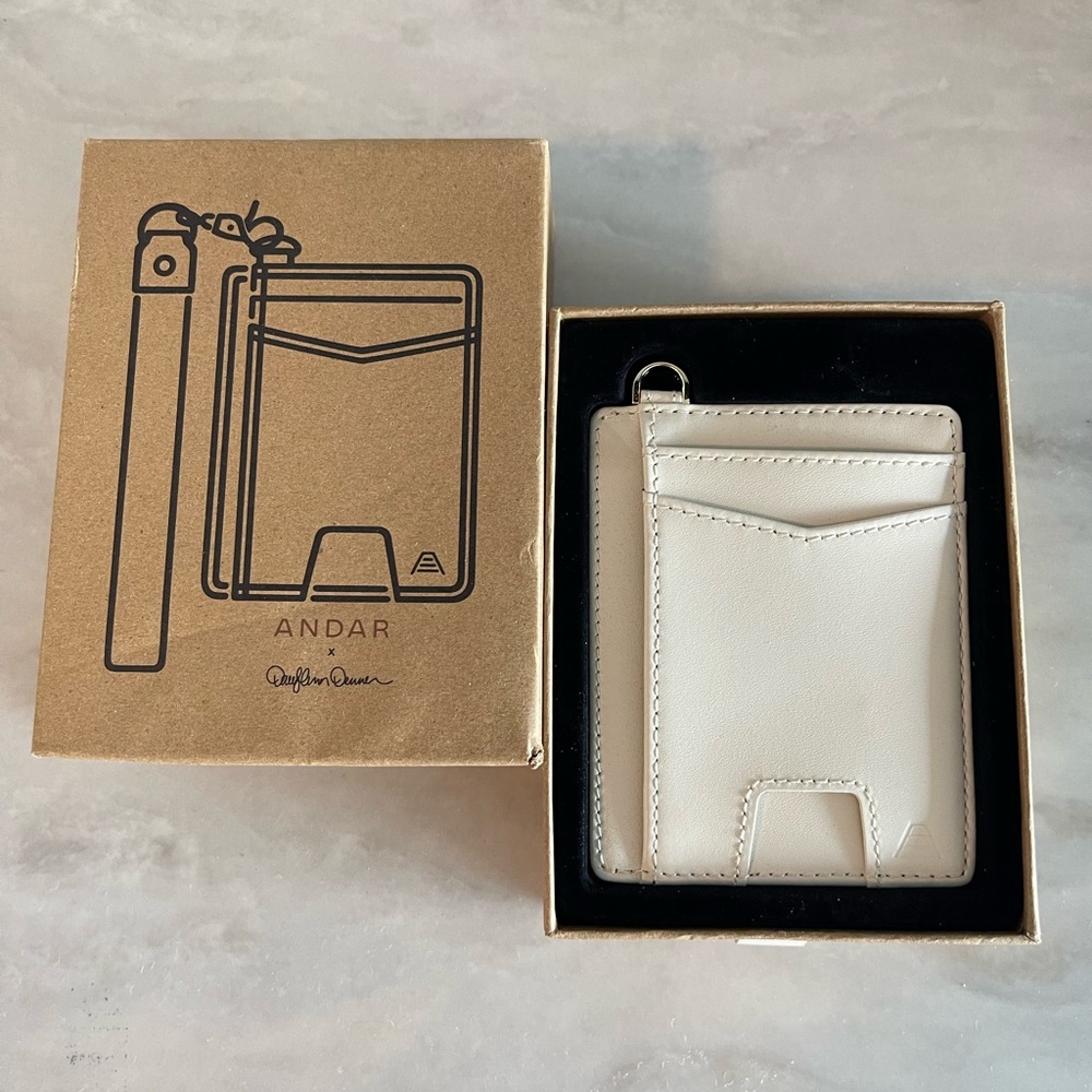 Andar Denner wallet